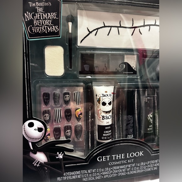 Disney’s Tim Burtons Nightmare Before Christmas Jack 37Pcs Make Up Set Brand New - Picture 8 of 11